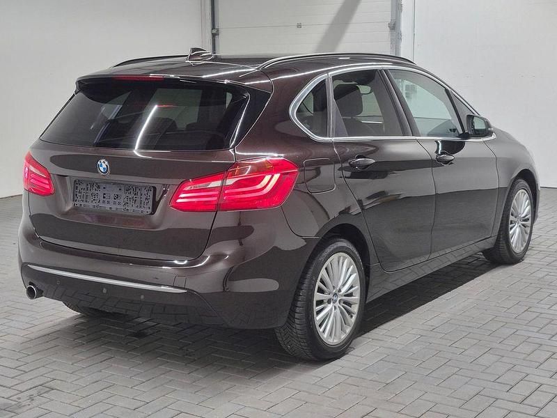 Gebraucht BMW 218 Active Tourer 150 PS (110 kW) 2014 Sparklingbraunmet. Van / Kleinbus