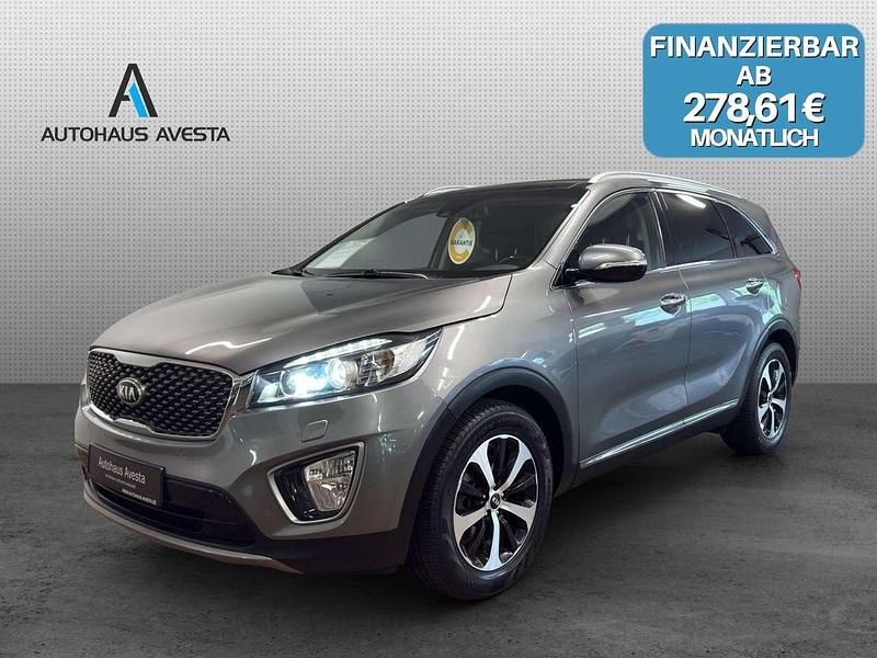 Grau Gebraucht 2015 Kia Sorento SUV | 20.990 € (Fairer Preis) - Bild 1/3