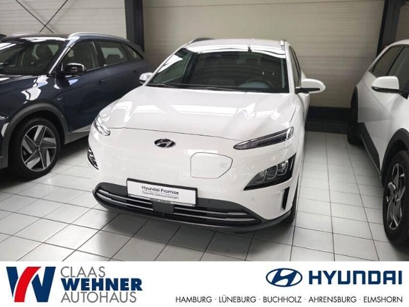 Weiss Gebraucht 2023 Hyundai Kona Advantage SUV | 22.900 € (Fairer Preis) - Bild 1/4