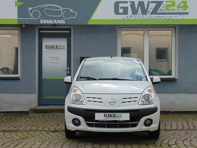 Gebraucht Nissan Pixo Acenta 68 PS (50 kW) 2011 Weiß Kleinwagen