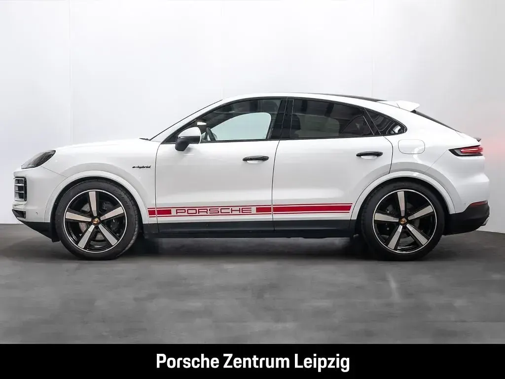 Gebraucht Porsche Cayenne E-Hybrid Coupe 470 PS (345 kW) 2024 Weiss SUV