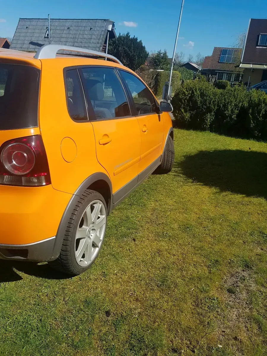 Gebraucht VW Polo Cross 70 PS (51 kW) 2008 Orange Kleinwagen