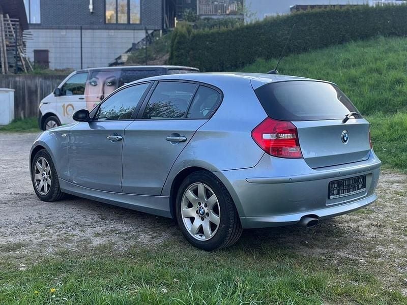 Second-hand BMW 120 177 CP (130 kW) 2009 Hatchback