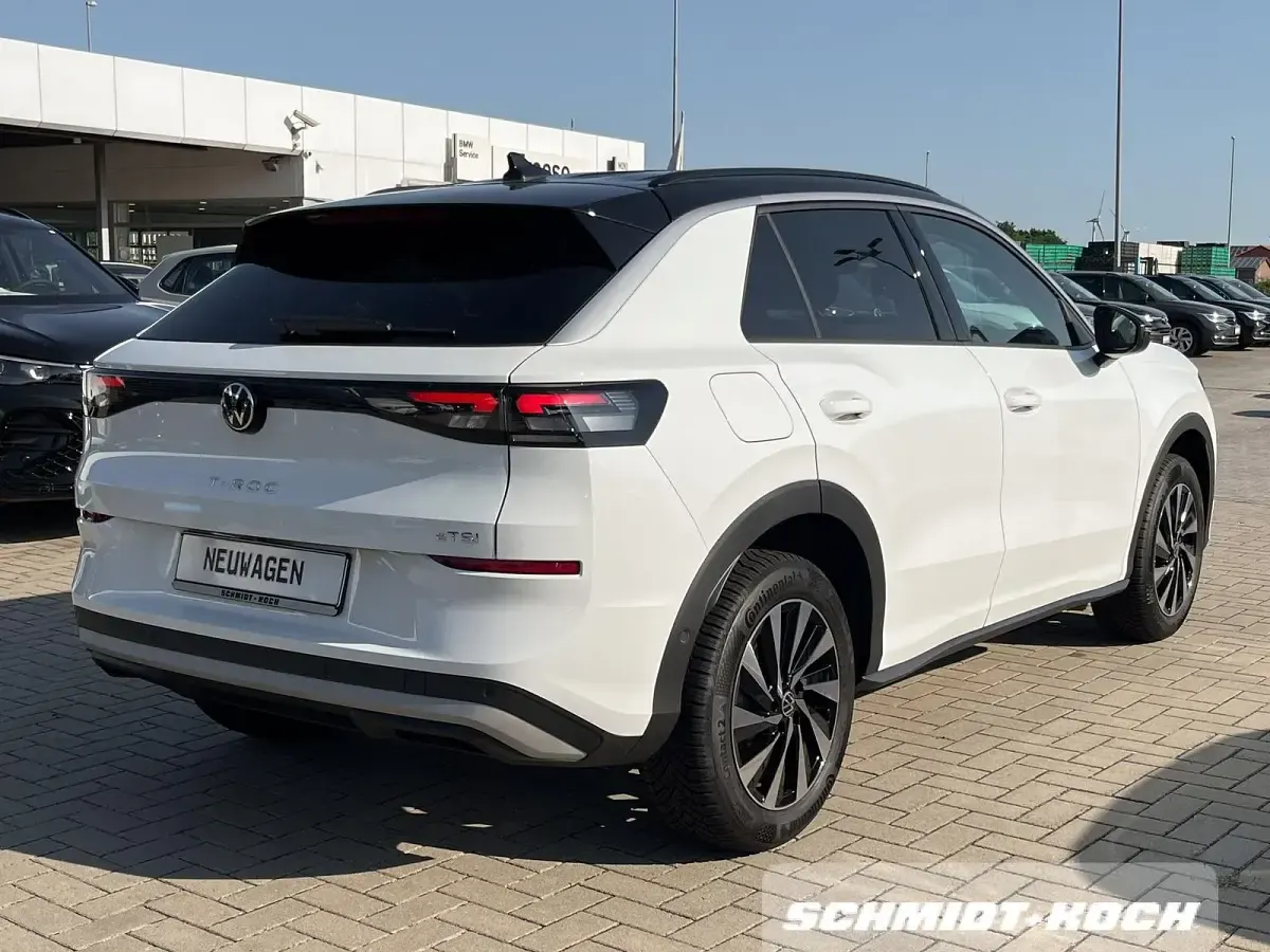 Neu VW T-Roc Life 150 PS (110 kW) 2026 Pure white (weiß) SUV
