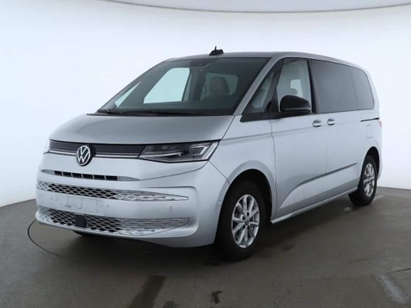 Gebraucht VW Multivan Life 150 PS (110 kW) 2024 Silber Van