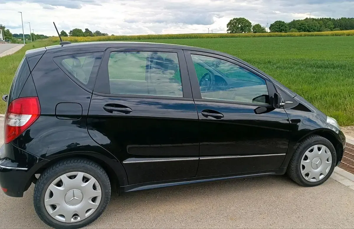 Gebraucht Mercedes A200 140 PS (102 kW) 2009 Schwarz Kleinwagen