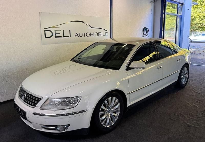 Weiß Gebraucht 2008 VW Phaeton Limousine | 3.990 € (Guter Preis) - Bild 1/4
