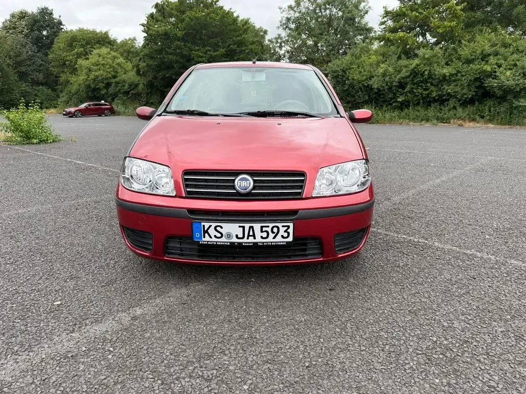 Gebraucht Fiat Punto Dynamic 80 PS (58 kW) 2004 Rot Kleinwagen