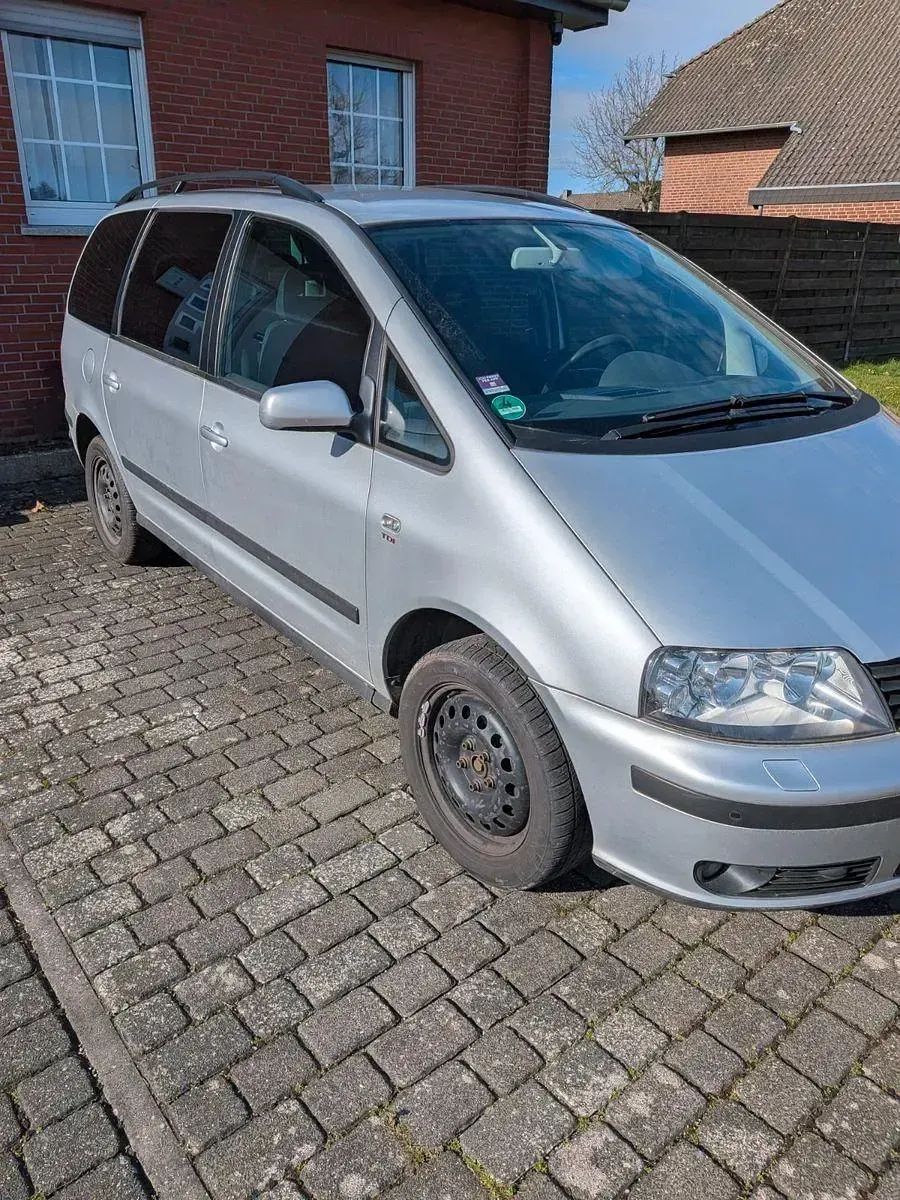 Second-hand Seat Alhambra Reference 140 CP (102 kW) 2006 Argintiu Monovolum