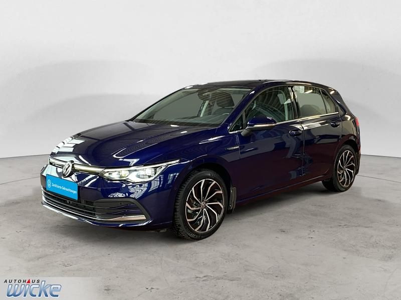 Gebraucht VW Golf VII Style 150 PS (110 kW) 2021 Kleinwagen