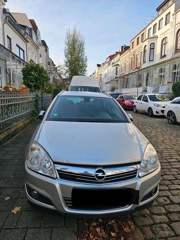 Gebraucht Opel Astra 110 PS (80 kW) 2008 Silber Kombi