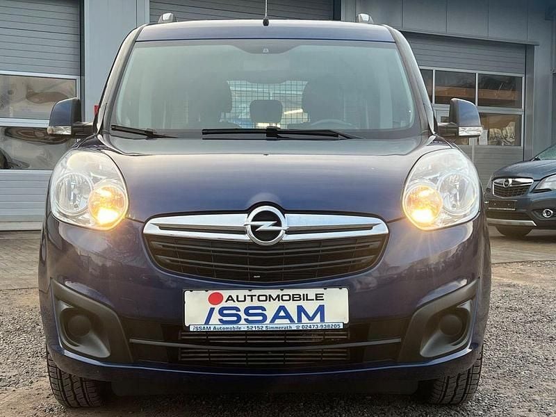 Gebraucht Opel Combo 120 PS (88 kW) 2017 Blau Van / Kleinbus