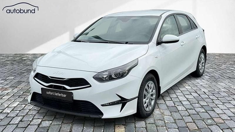 Weiss / deluxe white Neu 2025 Kia Ceed Best Van / Kleinbus | 22.470 € (Guter Preis) - Bild 1/4