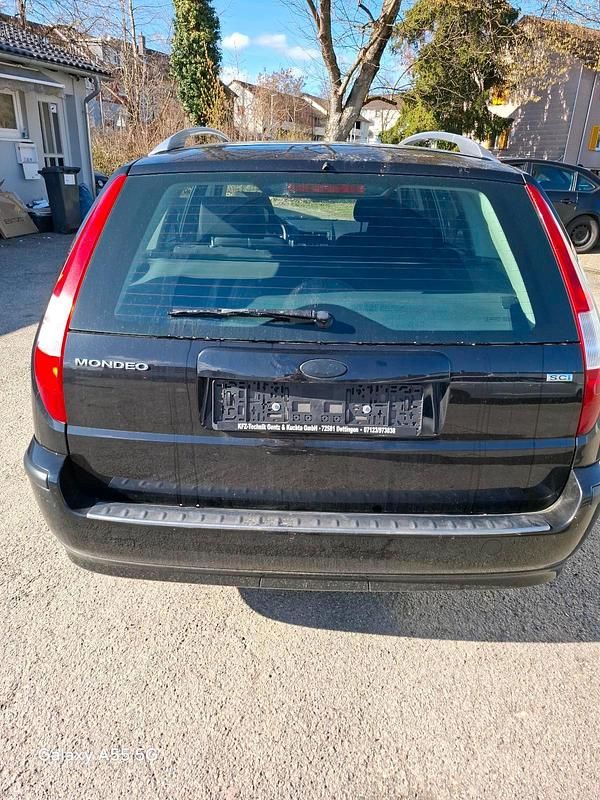 Gebraucht Ford Mondeo 130 PS (95 kW) 2005 Schwarz Kombi