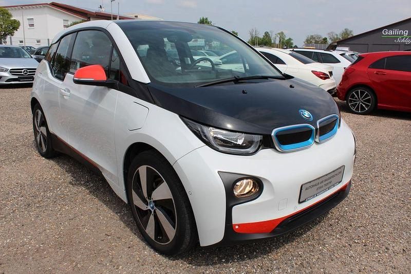 Weiß Gebraucht 2016 BMW i3 Comfort Edition Kleinwagen | 14.795 € - Bild 1/4