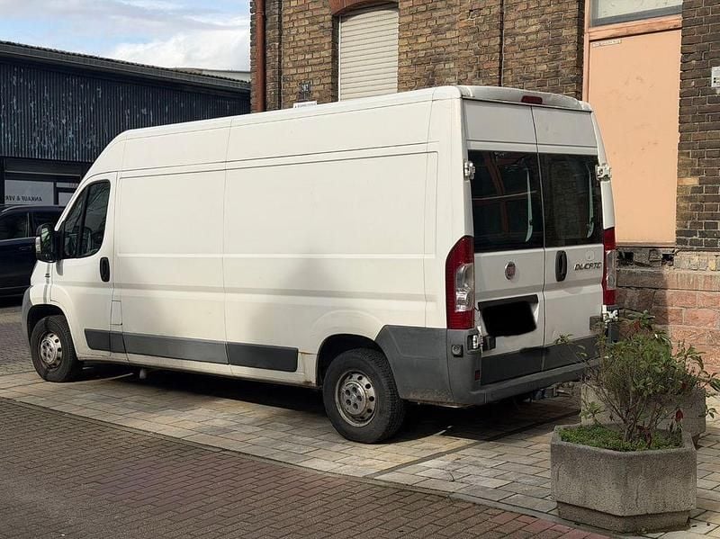 Gebraucht Fiat Ducato 120 PS (88 kW) 2011 Weiß Van