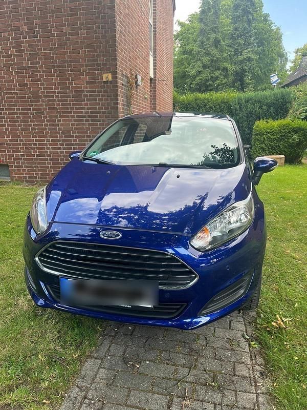 Blau Gebraucht 2013 Ford Fiesta Sport Limousine | 6.000 € (Guter Preis) - Bild 1/4