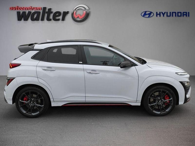 Gebraucht Hyundai Kona Comfort 280 PS (205 kW) 2021 Blau SUV