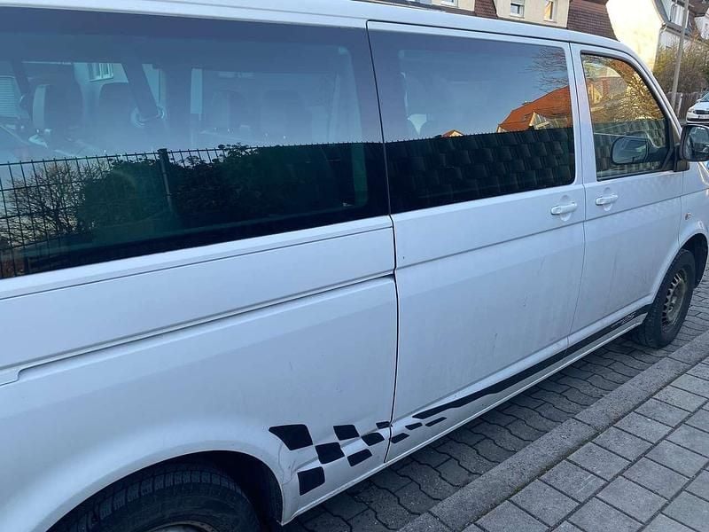 Gebraucht VW T5 Trendline 140 PS (102 kW) 2013 Weiß Van