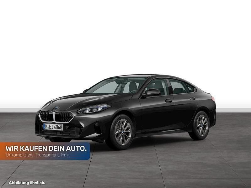 Gebraucht BMW 220 Shadowline 156 PS (114 kW) 2025 Black sapphire metallic Coupé