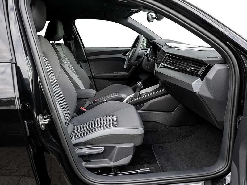 Gebraucht Audi A1 Sportback Advanced 150 PS (110 kW) 2025 Mythosschwarz Kleinwagen