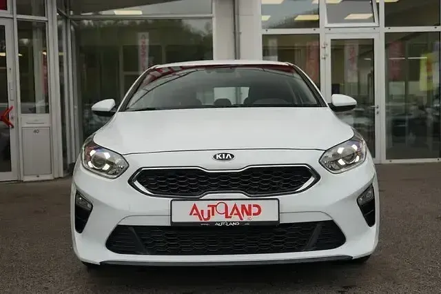 Gebraucht Kia Ceed Vision 101 PS (74 kW) 2021 Weiß Kleinwagen