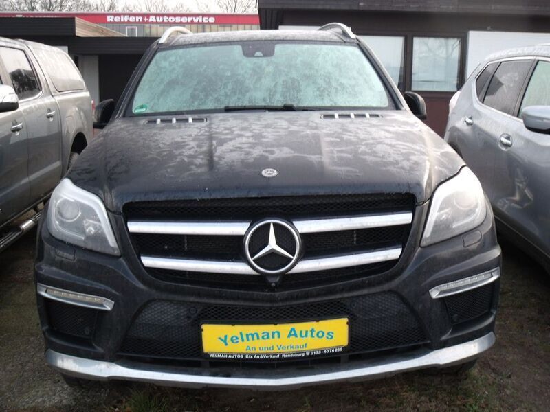 Schwarz Gebraucht 2016 Mercedes GL500 SUV | 15.950 € - Bild 1/4