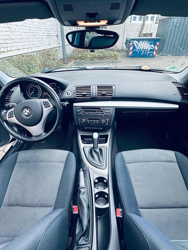 Gebraucht BMW 120 150 PS (110 kW) 2006 Braun Kleinwagen