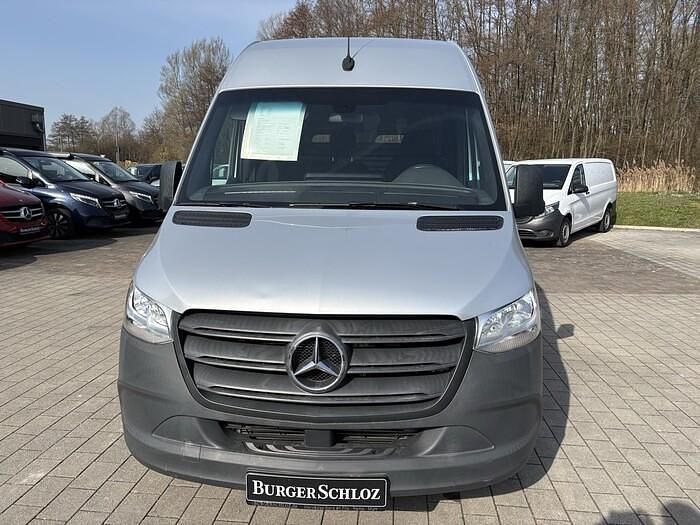 Usado Mercedes Sprinter 143 HP (105 kW) 2019 Prateado Van