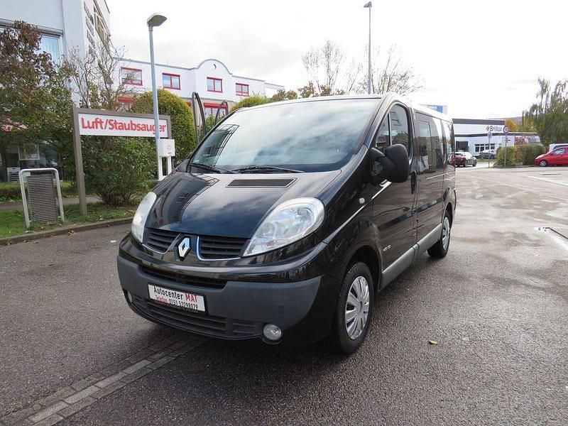 Schwarz Gebraucht 2012 Renault Trafic Expression Van | 7.450 € (Teuer) - Bild 1/4