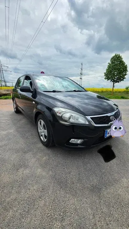 Gebraucht Kia Ceed Vision 109 PS (80 kW) 2011 Kleinwagen