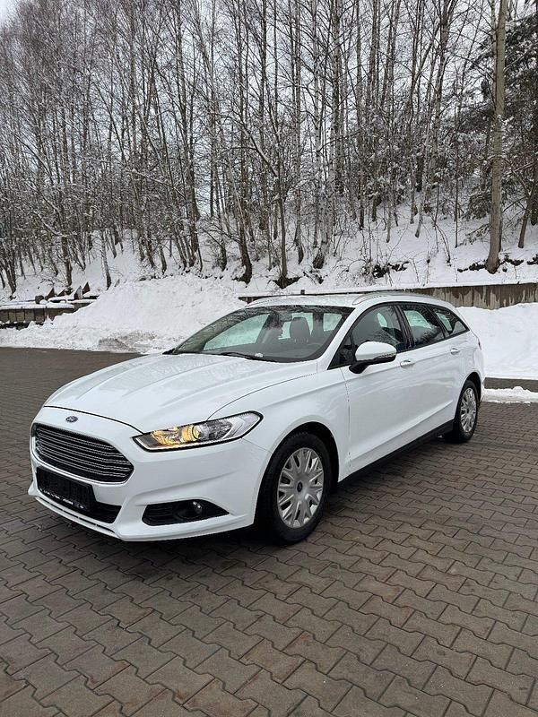Gebraucht Ford Mondeo 160 PS (117 kW) 2017 Weiß Kombi