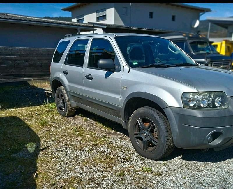 Gebraucht Ford Maverick 150 PS (110 kW) 2005 Silber SUV