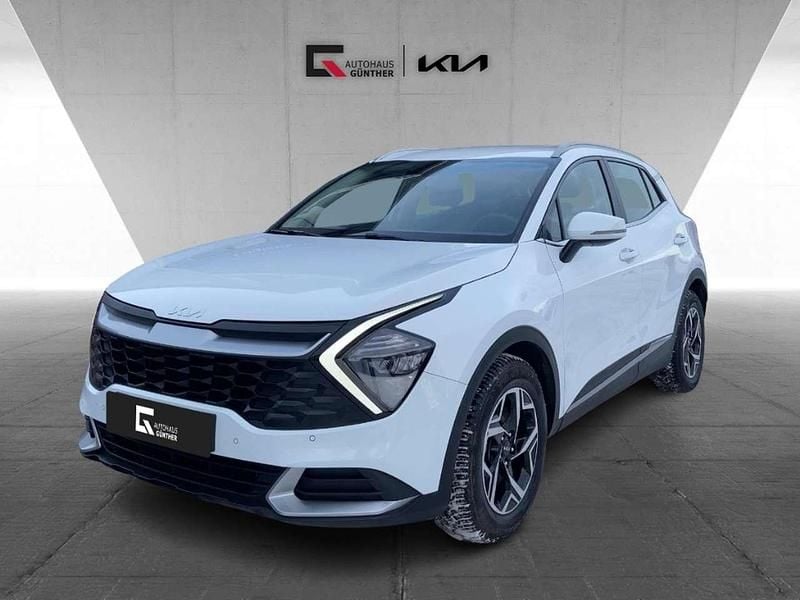 Weiß Gebraucht 2022 Kia Sportage Edition 7 SUV | 20.990 € (Guter Preis) - Bild 1/4