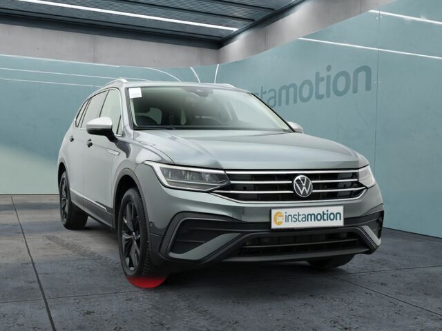 Grau Gebraucht 2024 VW Tiguan S SUV | 42.199 € - Bild 1/2