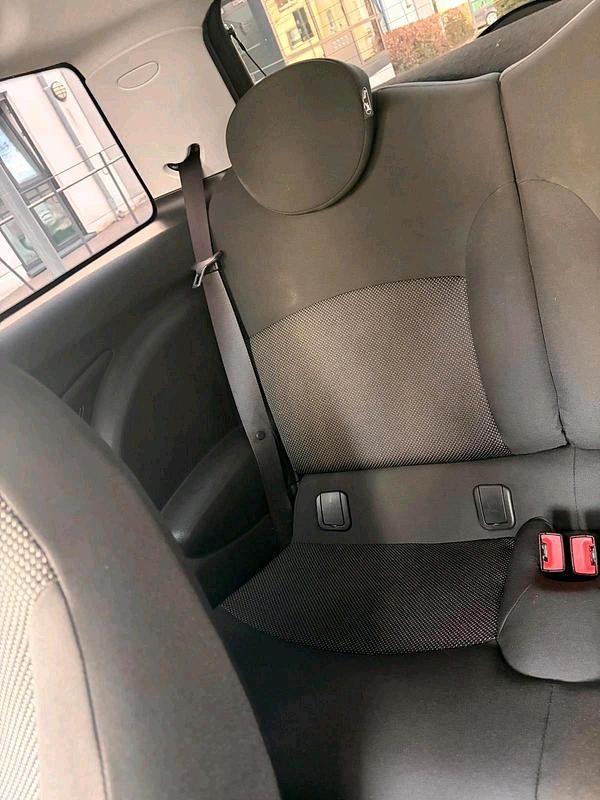 Usata Mini Cooper 120 CV (88 kW) 2009 Grigio Utilitaria