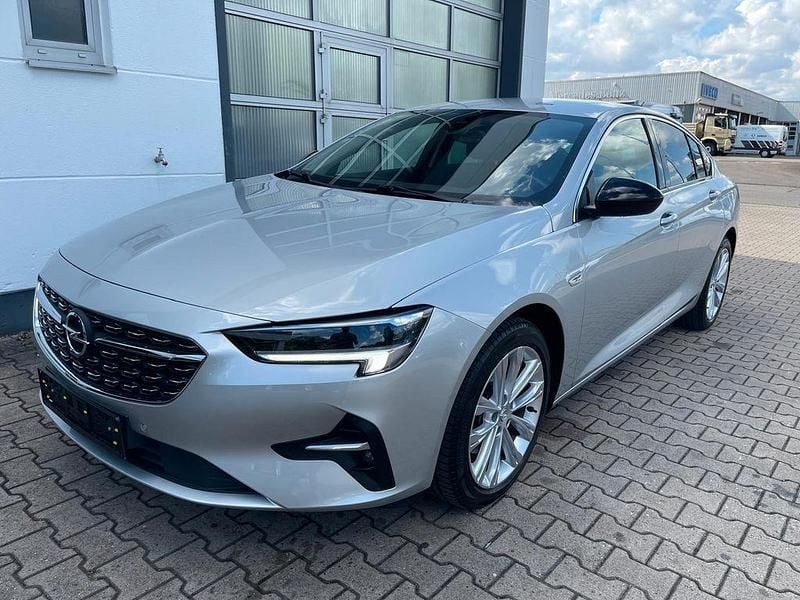 Silber Gebraucht 2021 Opel Insignia Business Elegance Limousine | 16.440 € (Superpreis) - Bild 1/4