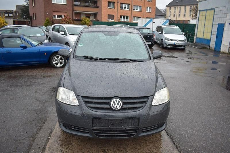 Gebraucht VW Fox Basis 54 PS (39 kW) 2006 Grau Kleinwagen