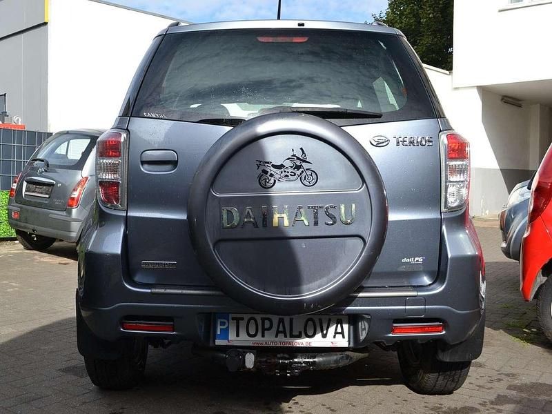 Gebraucht Daihatsu Terios 105 PS (77 kW) 2010 Stahlgrau perleffekt s33 SUV
