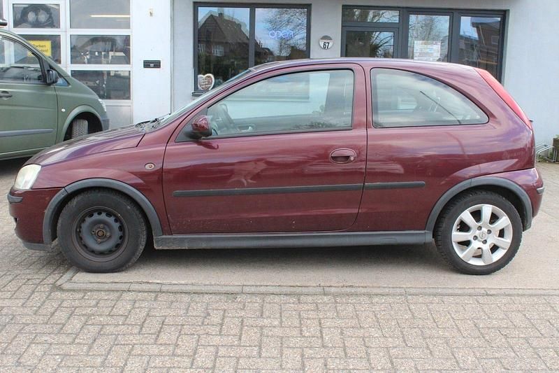 Gebraucht Opel Corsa Basis 80 PS (58 kW) 2003 Violet Kleinwagen