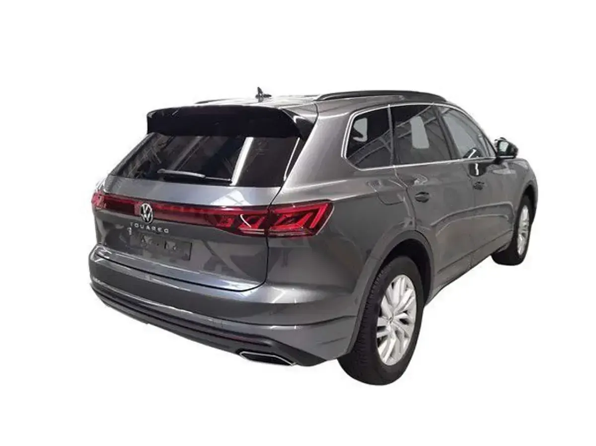 Gebraucht VW Touareg Elegance 340 PS (250 kW) 2025 Grau SUV