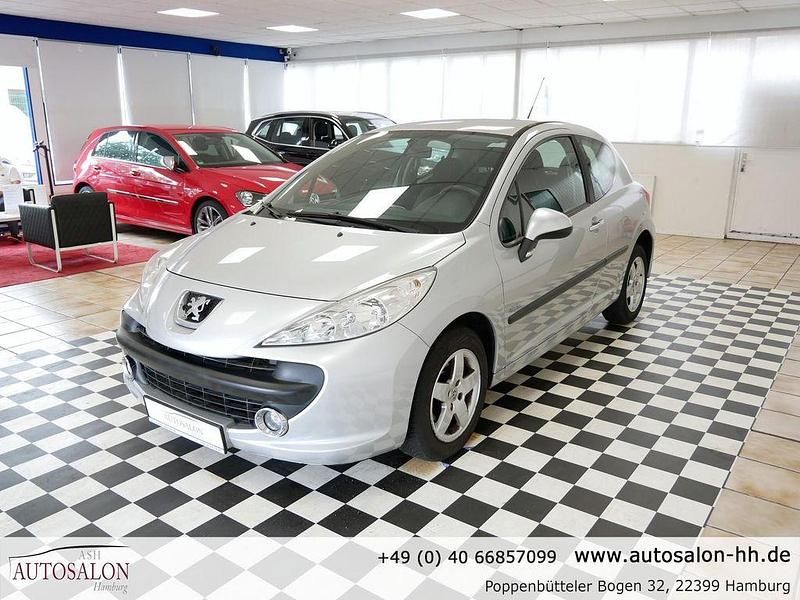 Gebraucht Peugeot 207 Urban Move 73 PS (53 kW) 2008 Aluminiumgrau Limousine
