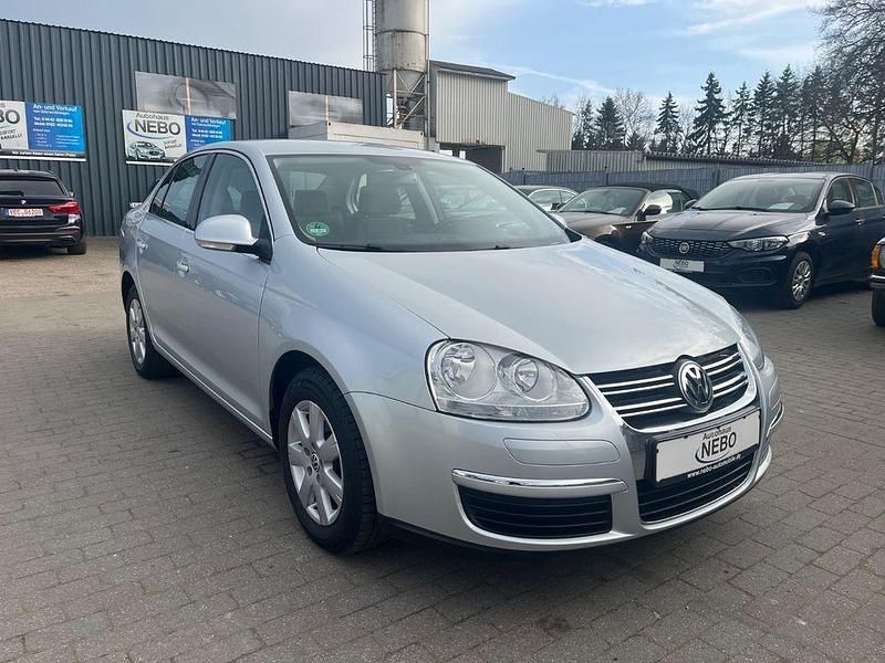 Gebraucht VW Jetta Comfortline 102 PS (75 kW) 2006 Silber Limousine