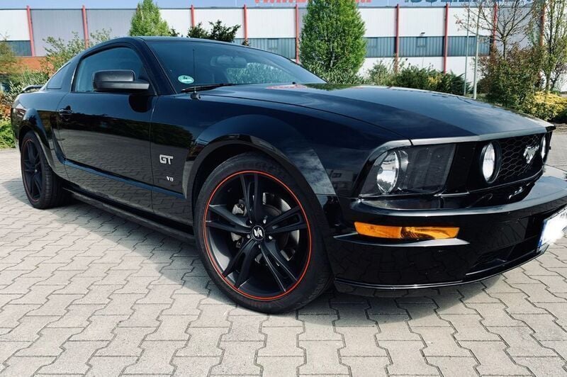 Schwarz Gebraucht 2006 Ford Mustang GT Coupé | 21.900 € (Teuer) - Bild 1/4