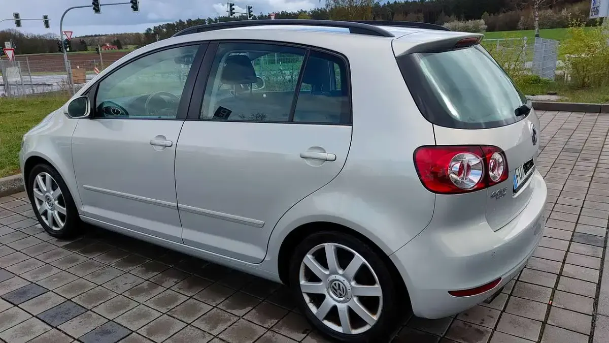 Gebraucht VW Golf Plus Cross Highline 140 PS (102 kW) 2011 Silber Van / Kleinbus