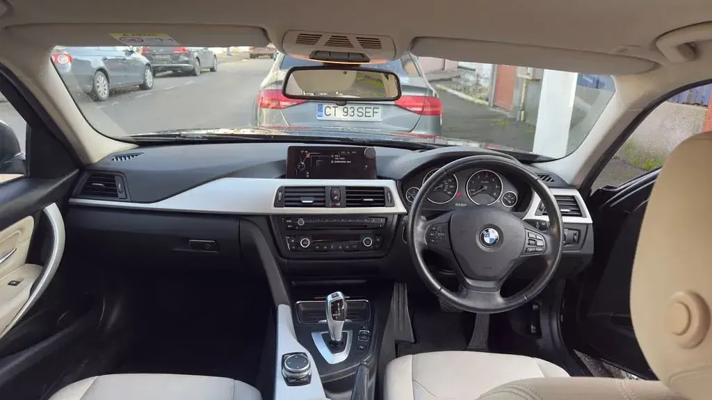 Używany BMW 320 Efficient Dynamics 163 KM (119 kW) 2015 Czarny Kombi