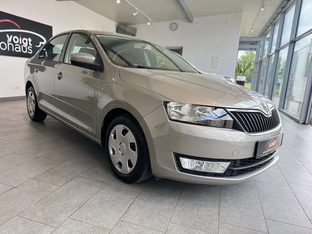 Gebraucht Skoda Rapid 86 PS (63 kW) 2014 Braun Kleinwagen