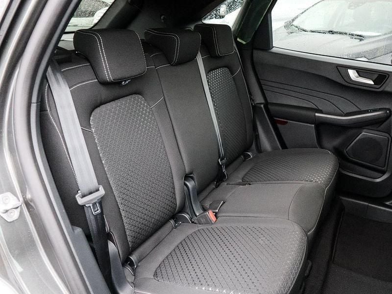 Ny Ford Kuga Titanium 243 HK (178 kW) 2025 Grå SUV