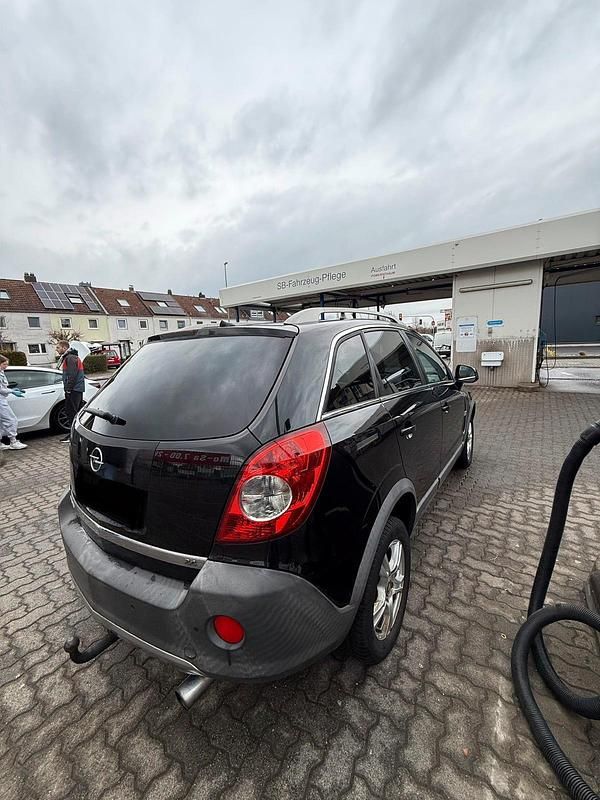 Gebraucht Opel Antara 140 PS (102 kW) 2009 Schwarz SUV