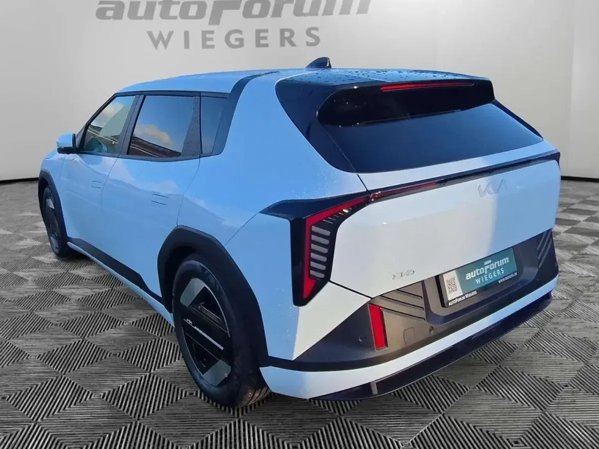 Ny Kia EV4 Earth 150 kW (204 HK) 2026 Hvid SUV